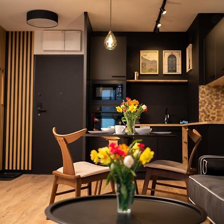 Apartament No1 Wyszynskiego วรอตซวาฟ ภายนอก รูปภาพ