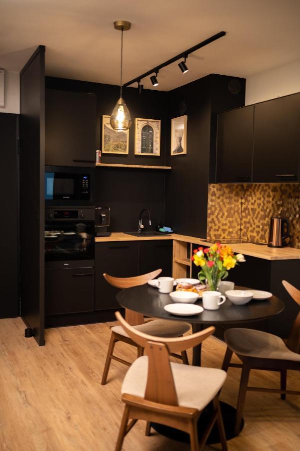 Apartament No1 Wyszynskiego วรอตซวาฟ ภายนอก รูปภาพ